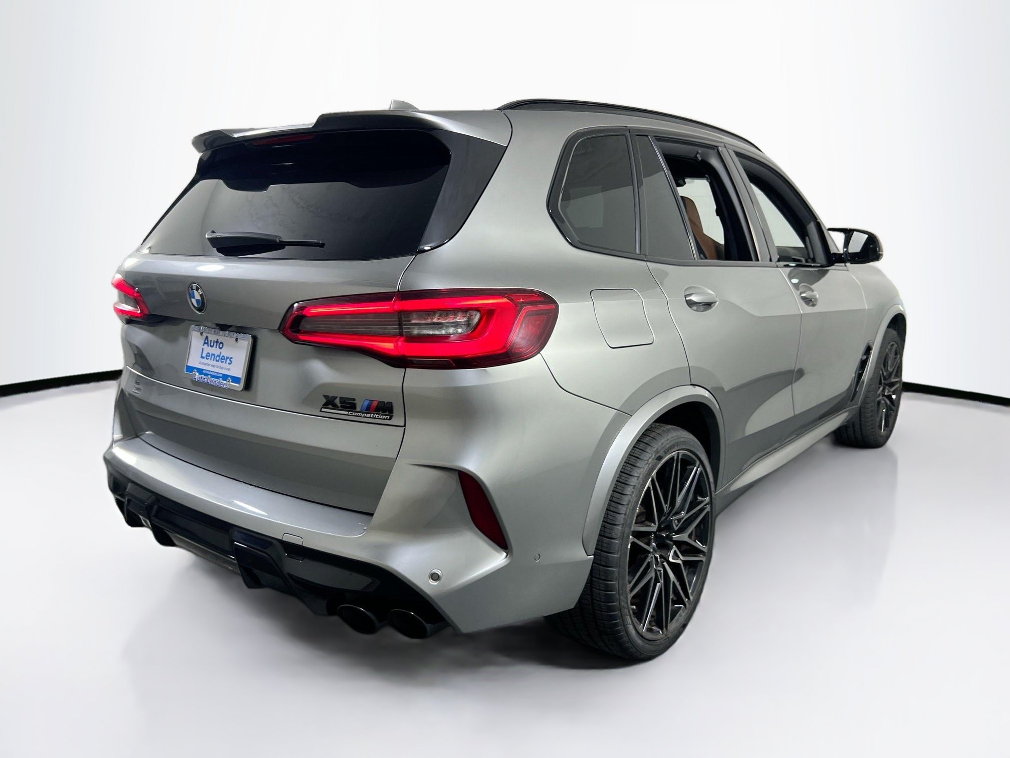 Used 2020 BMW X5 M Competition AWD/4WD image 5