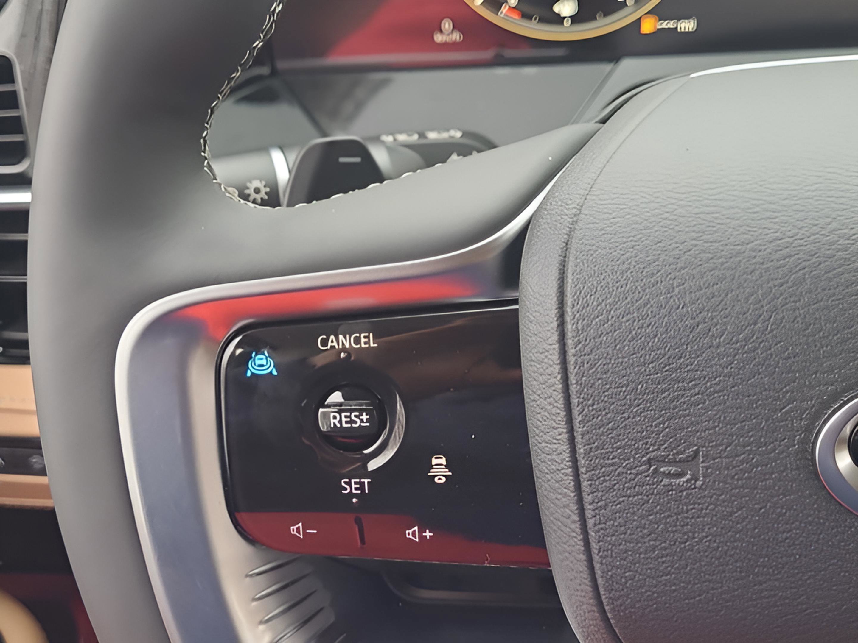 New 2026 INFINITI QX80 Luxe w/ Cargo Package image 22