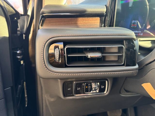 New 2026 Lincoln Aviator Reserve w/ Jet Appearance Package image 22