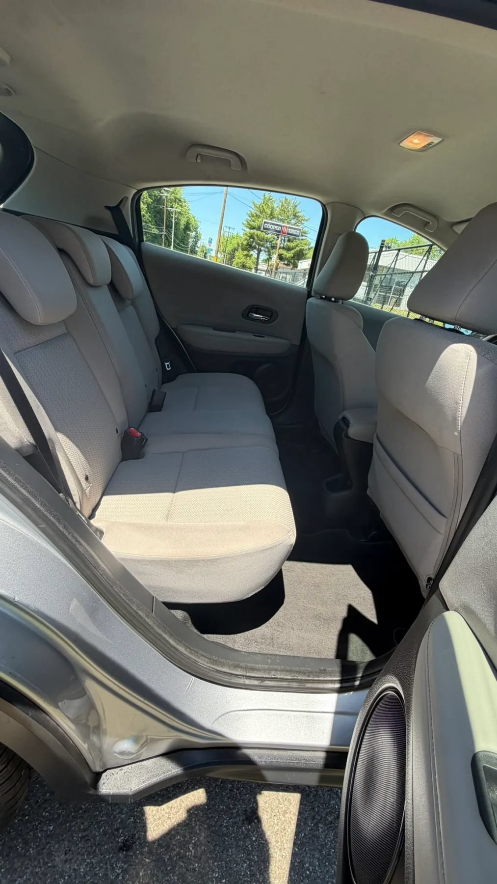 Used 2018 Honda HR-V LX image 17