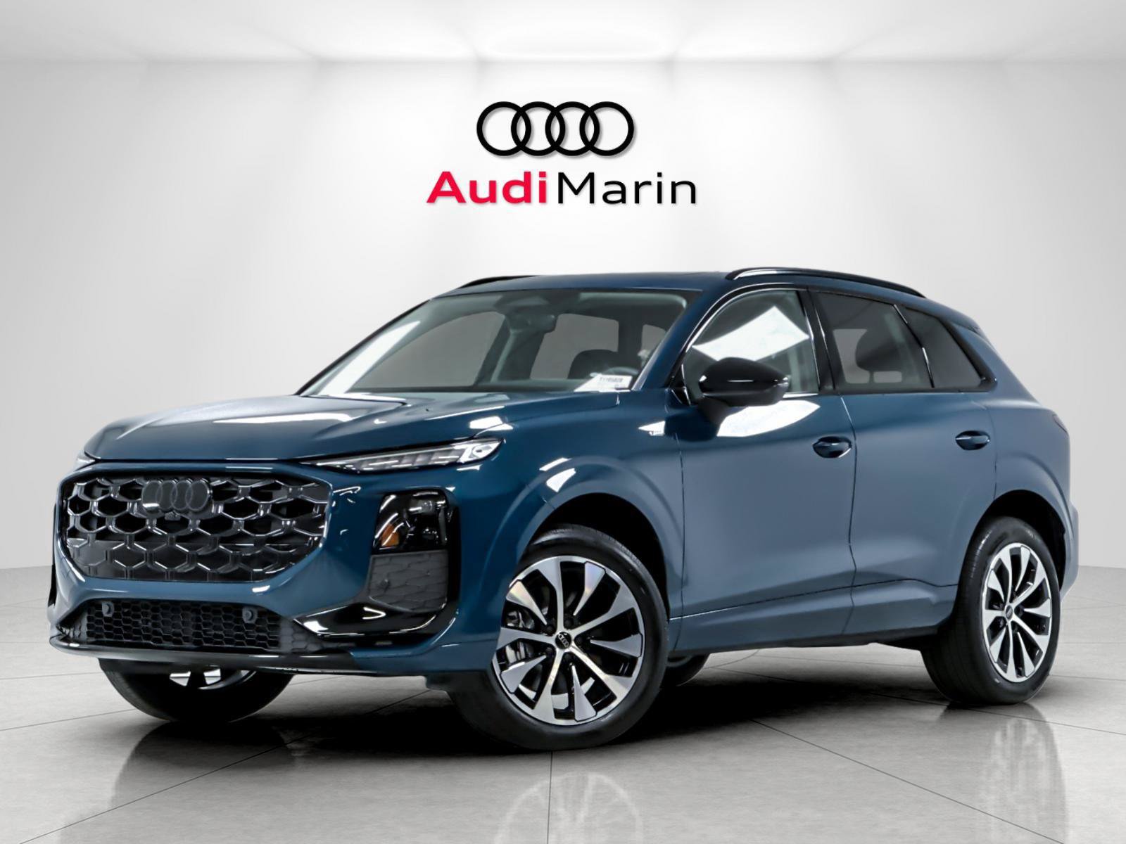 New 2026 Audi Q3 quattro 2.0T AWD/4WD image 1