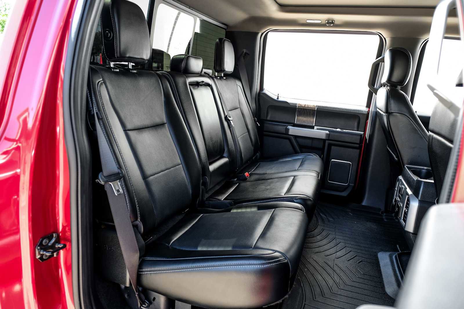 Used 2018 Ford F350 Lariat w/ Lariat Ultimate Package image 37