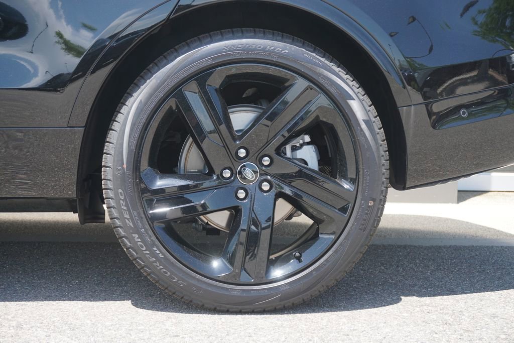 New 2025 Land Rover Discovery Dynamic SE image 35