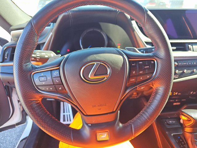 Used 2019 Lexus ES 350 F Sport image 4