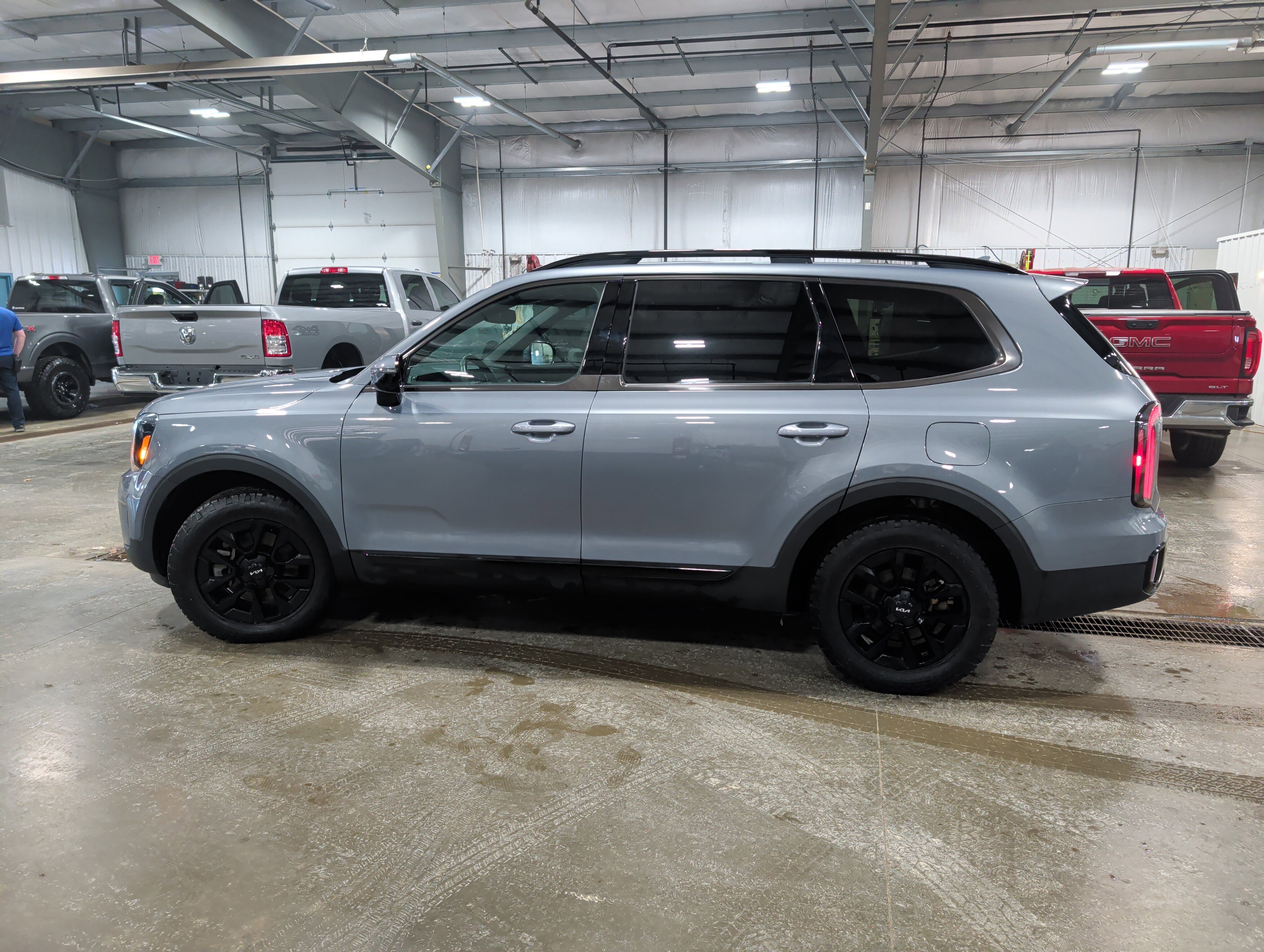 Used 2024 Kia Telluride SX X-Pro image 5