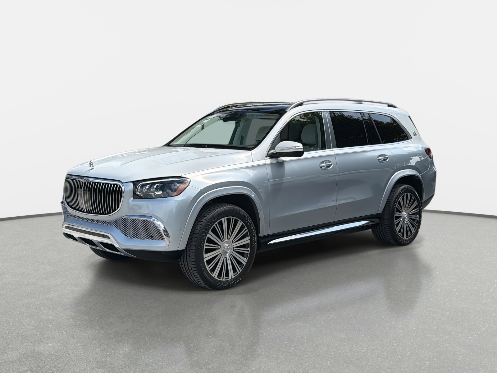 Used 2023 Mercedes-Benz Maybach GLS 600 4MATIC image 7