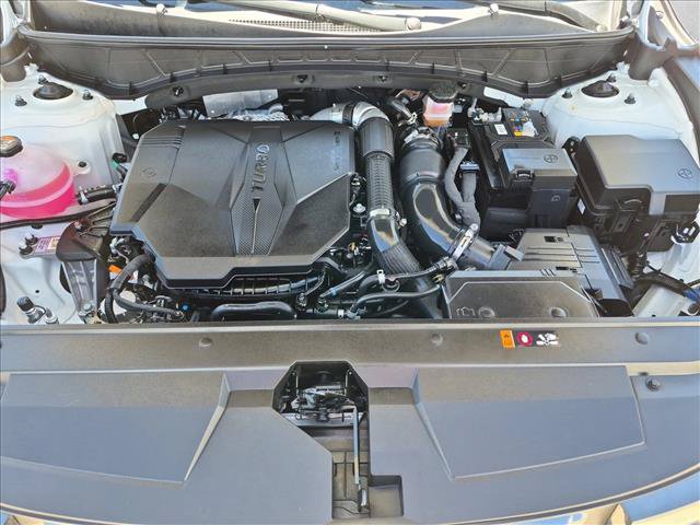 Used 2024 Hyundai Santa Cruz Limited AWD/4WD image 24