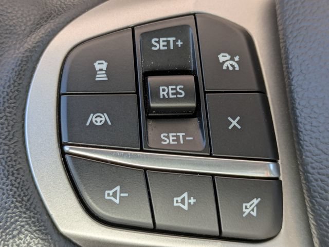 Used 2023 Ford Explorer XLT w/ Equipment Group 202A AWD/4WD image 26