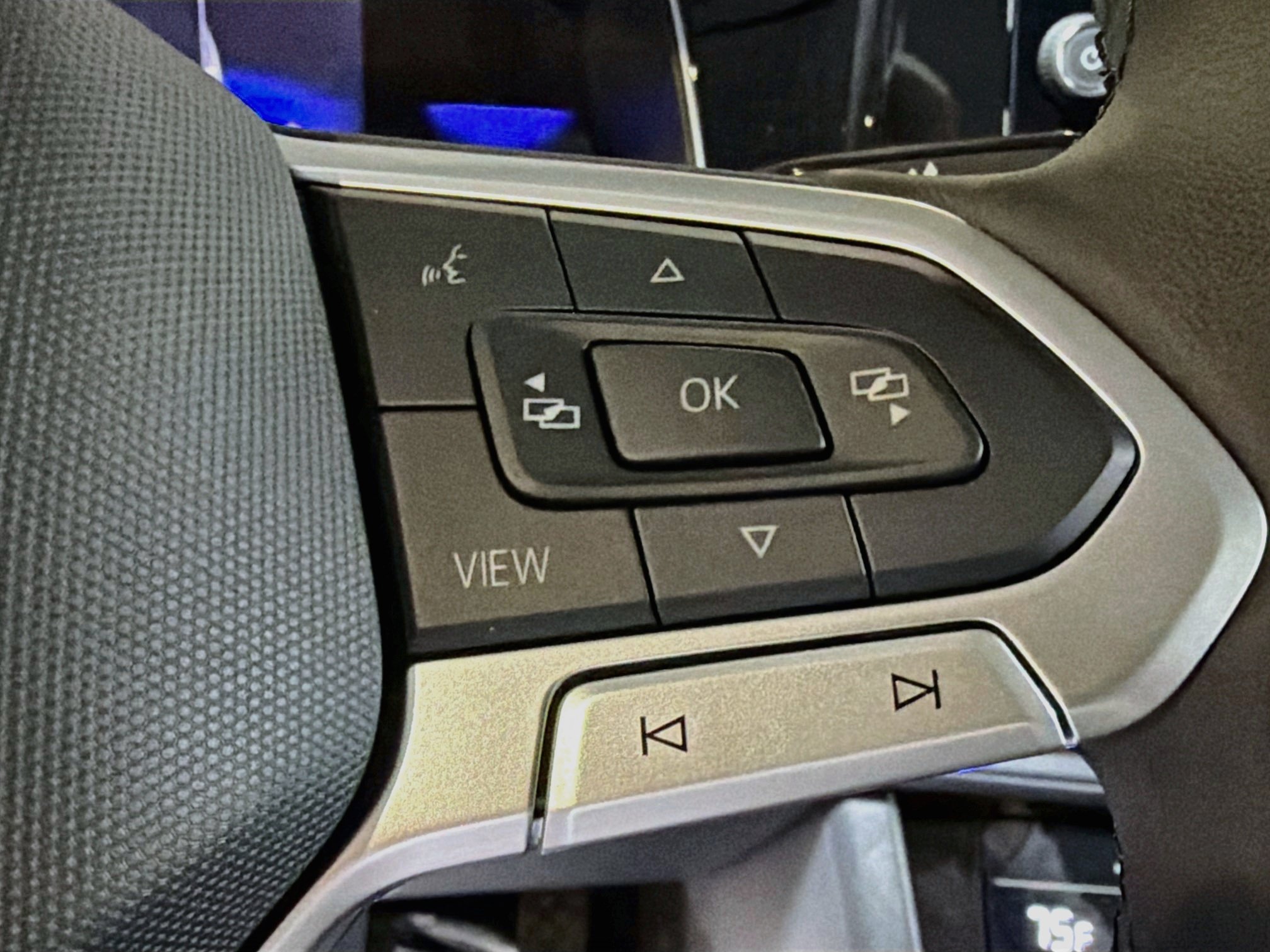 New 2027 Volkswagen Jetta S FWD image 35