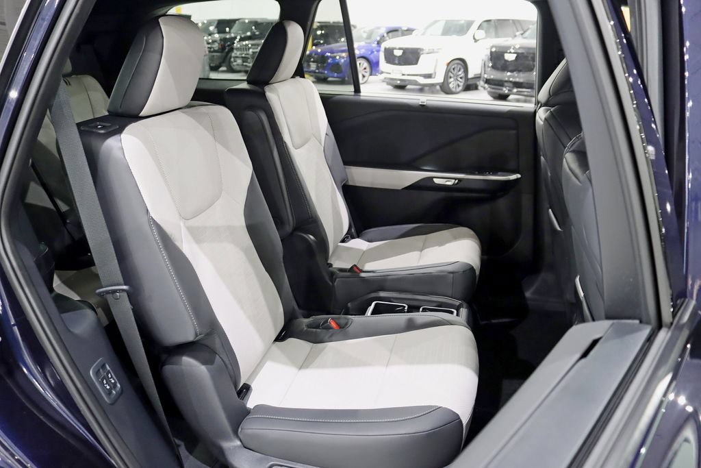 Used 2025 Lexus TX 500h AWD w/ Technology Package image 30
