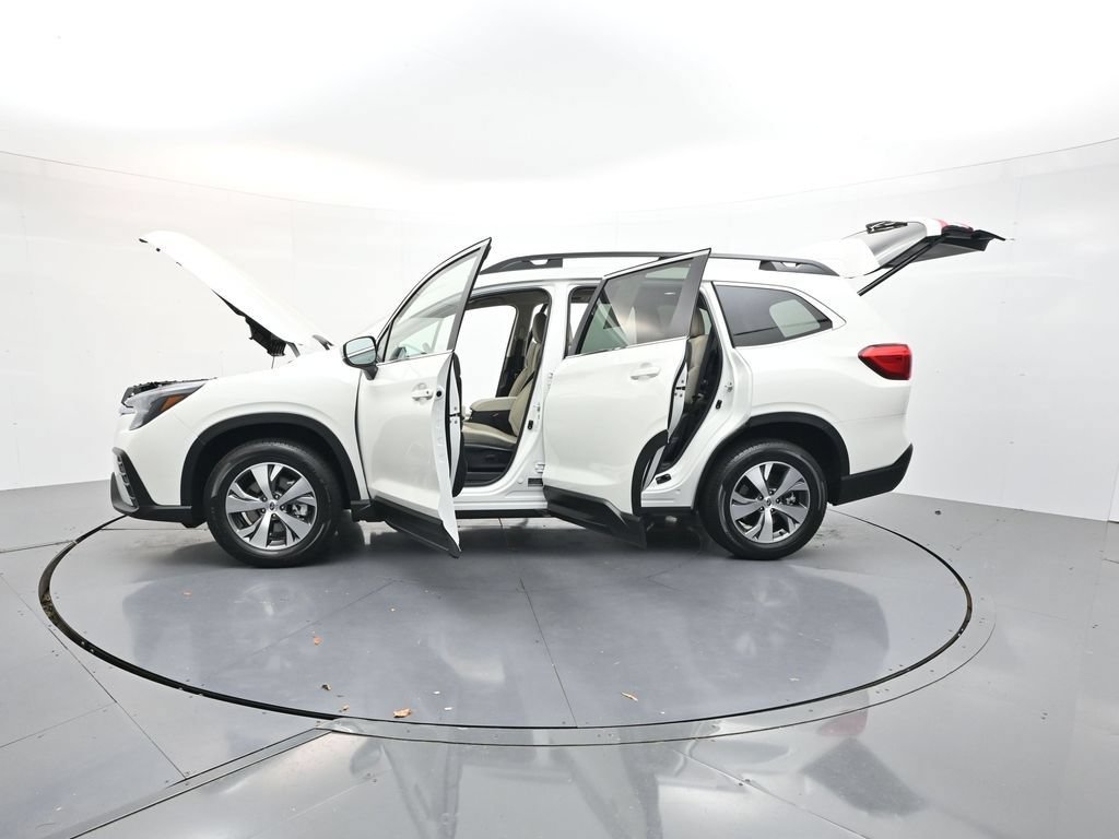 Certified 2025 Subaru Ascent Premium w/ Premium Package AWD/4WD image 35