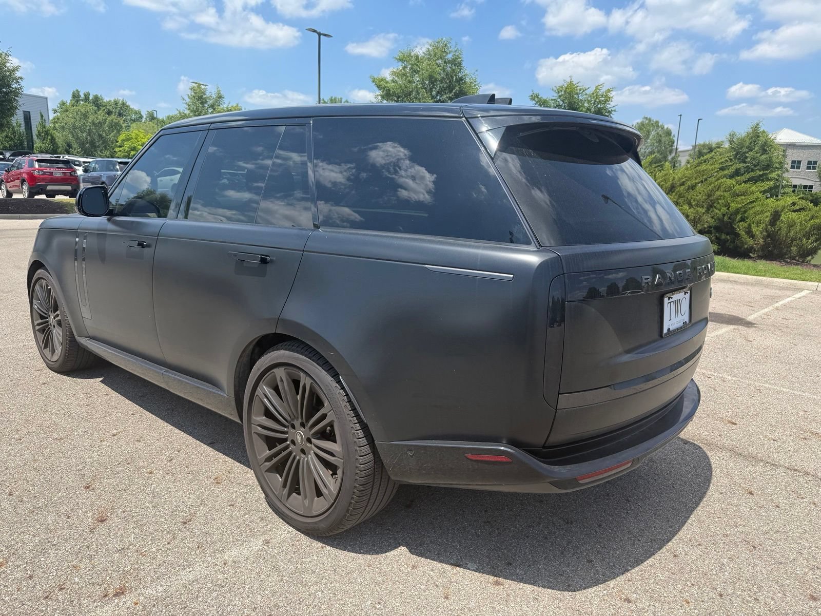 Used 2023 Land Rover Range Rover SE AWD/4WD image 7