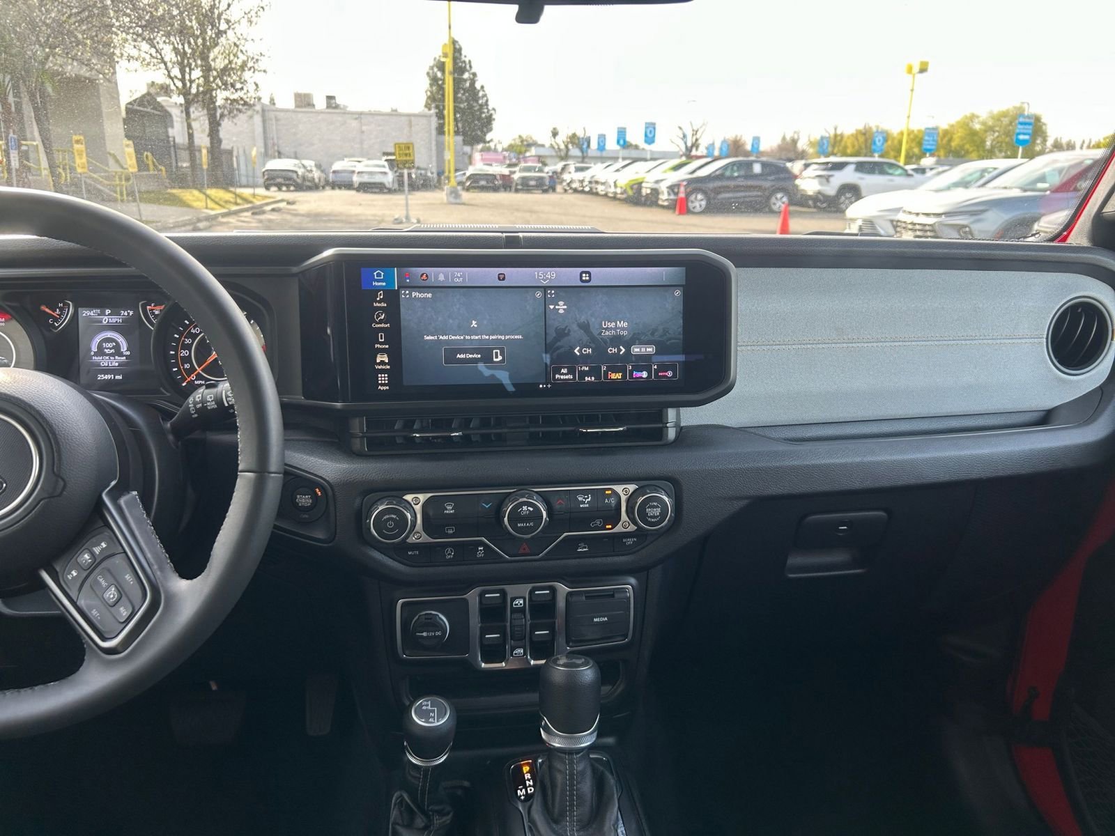 Used 2025 Jeep Wrangler Sport S image 17