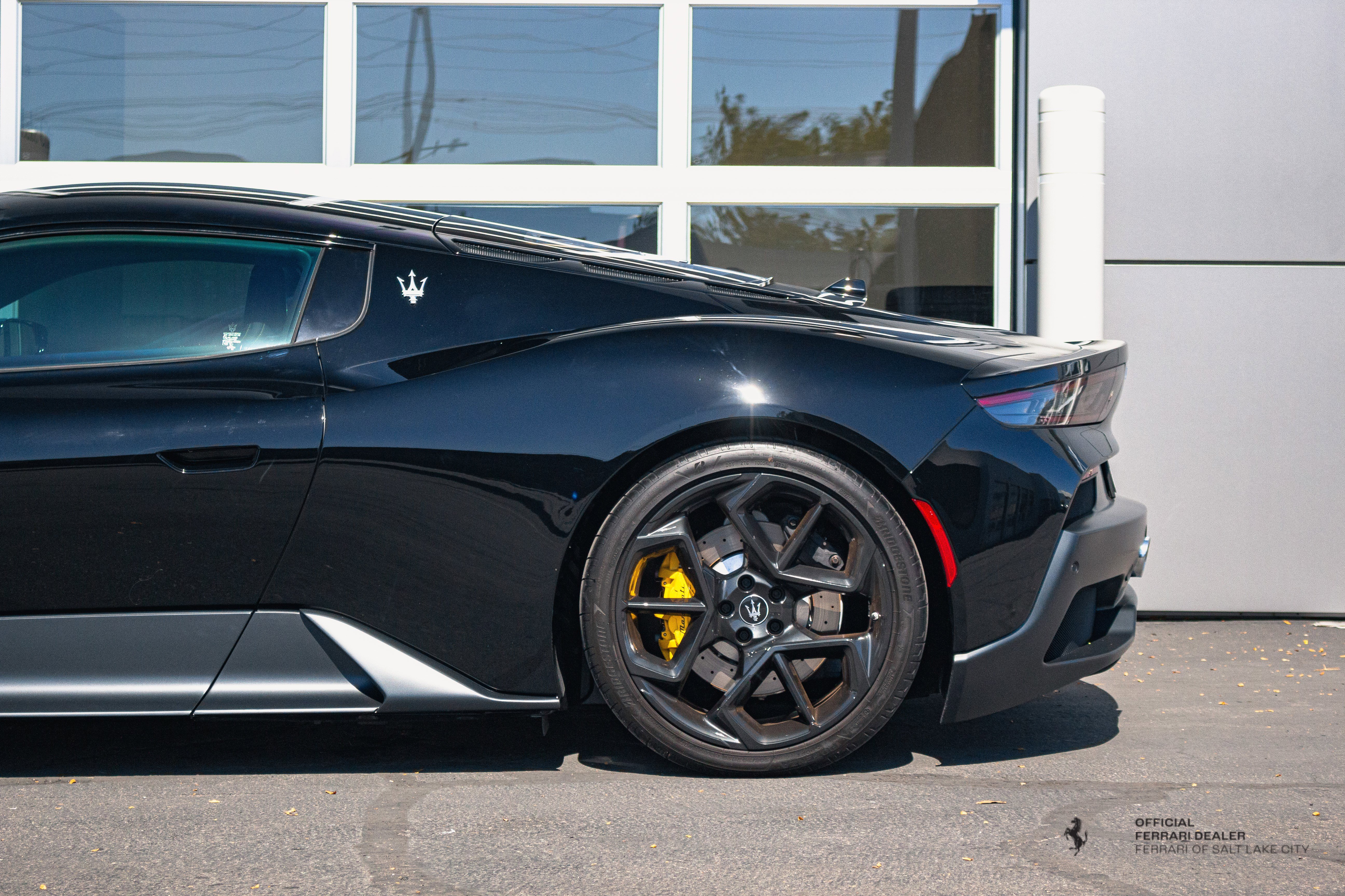 Used 2022 Maserati MC20 Coupe image 3