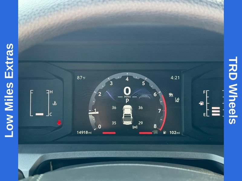 Used 2024 Toyota Tacoma SR5 AWD/4WD image 22