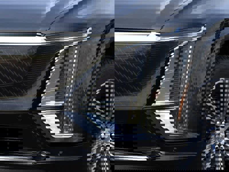 New 2026 Cadillac Lyriq Luxury image 10