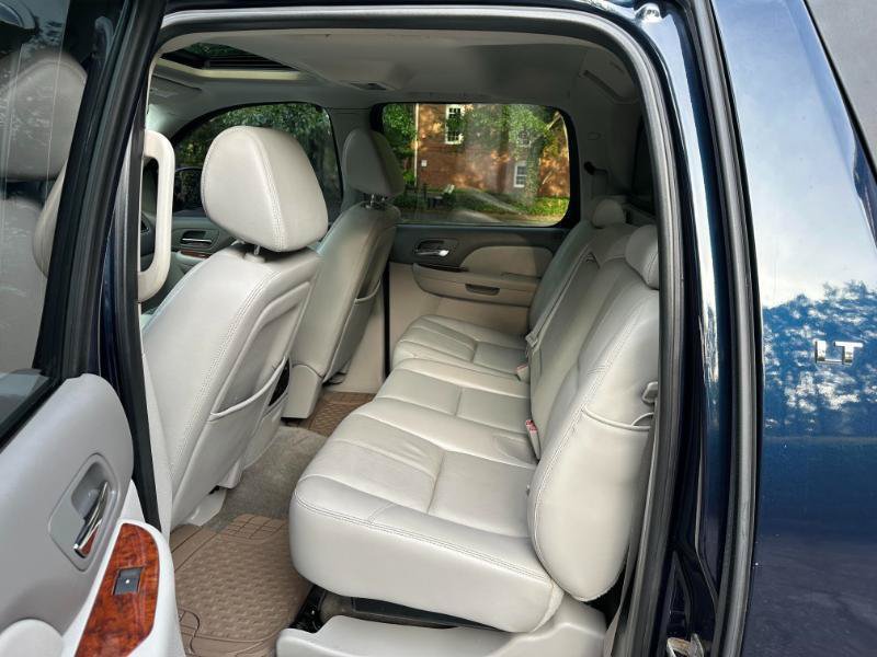 Used 2008 Chevrolet Avalanche LT w/ LT Preferred Equipment Group AWD/4WD image 18
