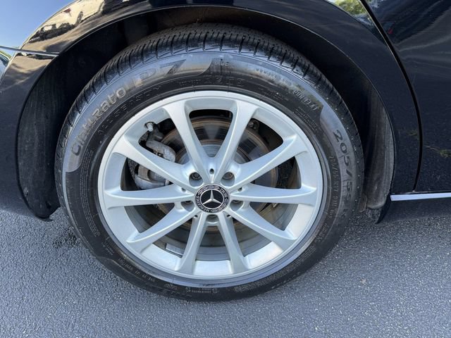 Used 2022 Mercedes-Benz A 220 4MATIC image 48