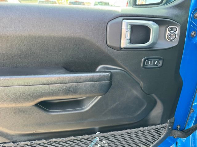 Used 2022 Jeep Gladiator Sport image 14