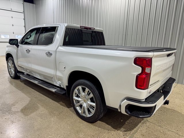 Used 2022 Chevrolet Silverado 1500 High Country image 3