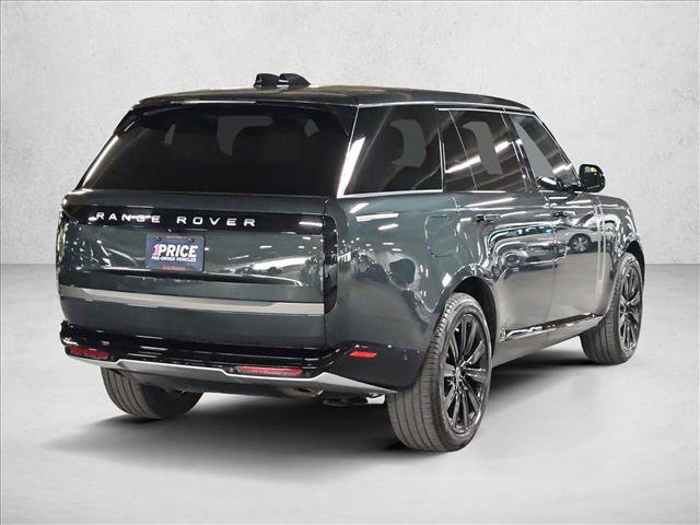 Used 2025 Land Rover Range Rover Long Wheelbase SE AWD/4WD image 5