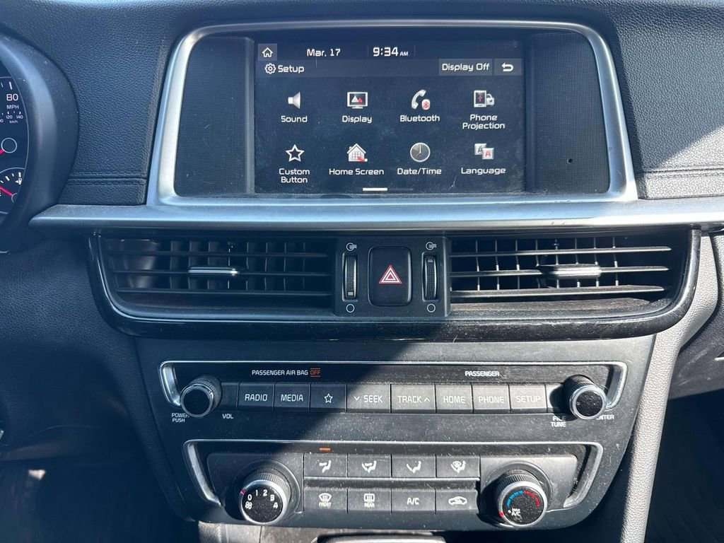 Used 2019 Kia Optima LX image 12