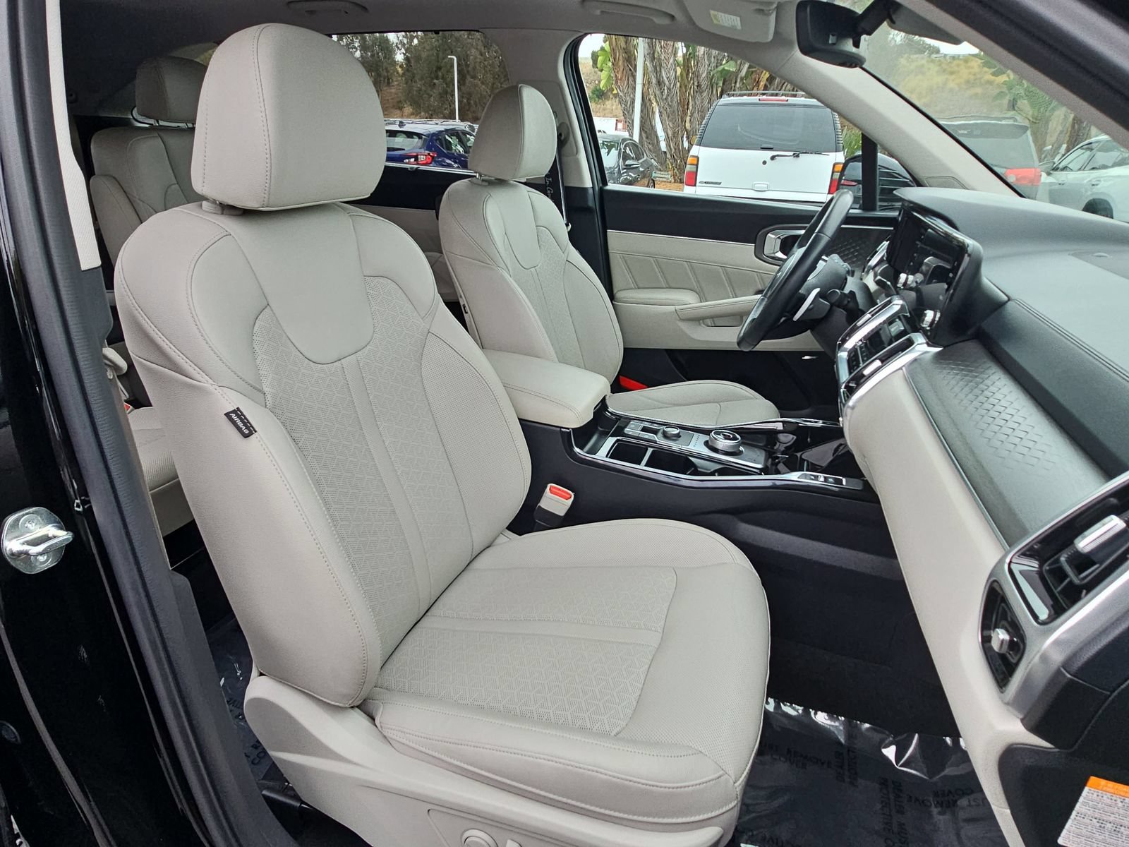 Used 2023 Kia Sorento SX Prestige w/ Panoramic Sunroof Package AWD/4WD image 10