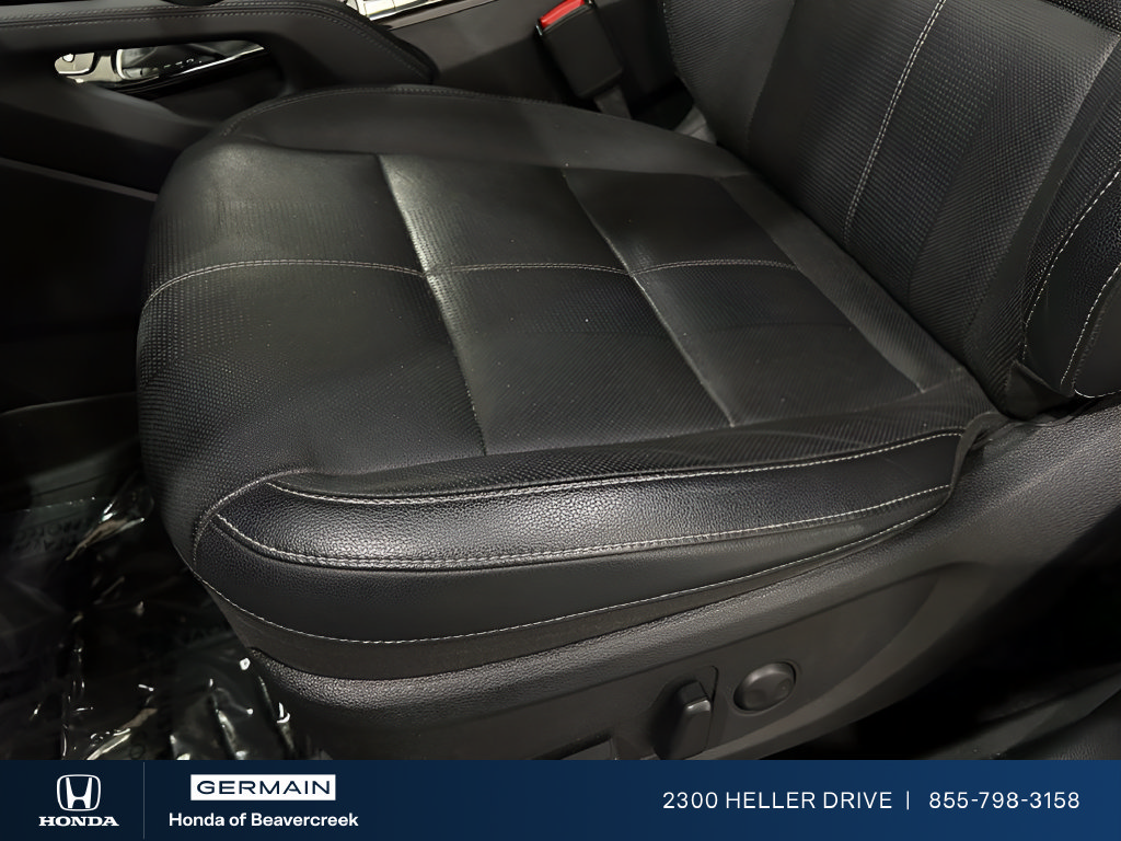 Used 2023 Kia Telluride EX w/ EX Captain's Chair Package AWD/4WD image 14