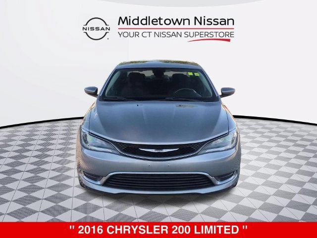 Used 2016 Chrysler 200 Limited w/ Anniversary Edition FWD image 8