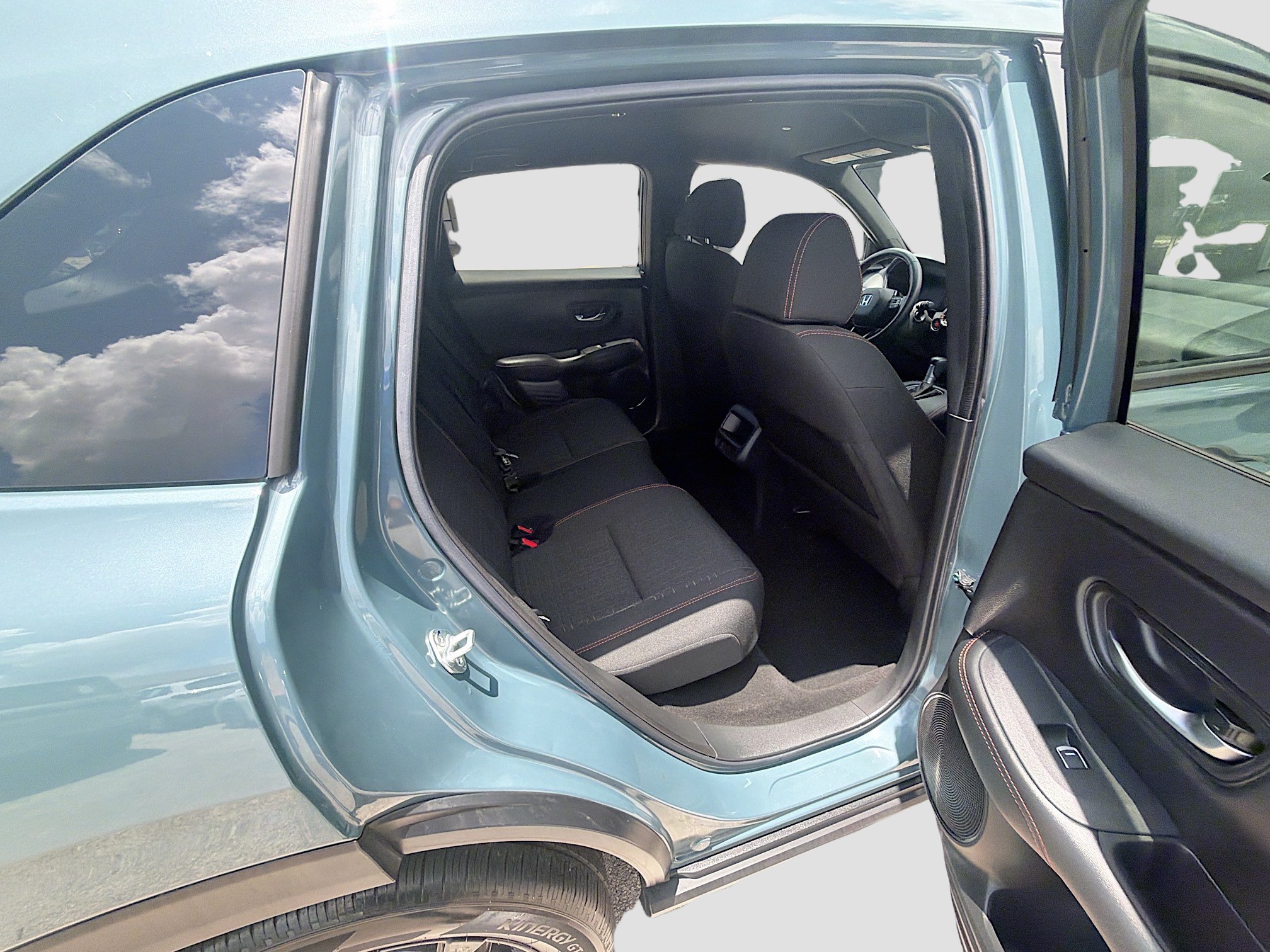 Certified 2025 Honda HR-V Sport image 27