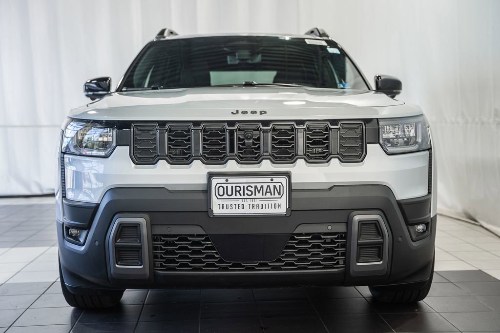 New 2026 Jeep Cherokee Overland image 2