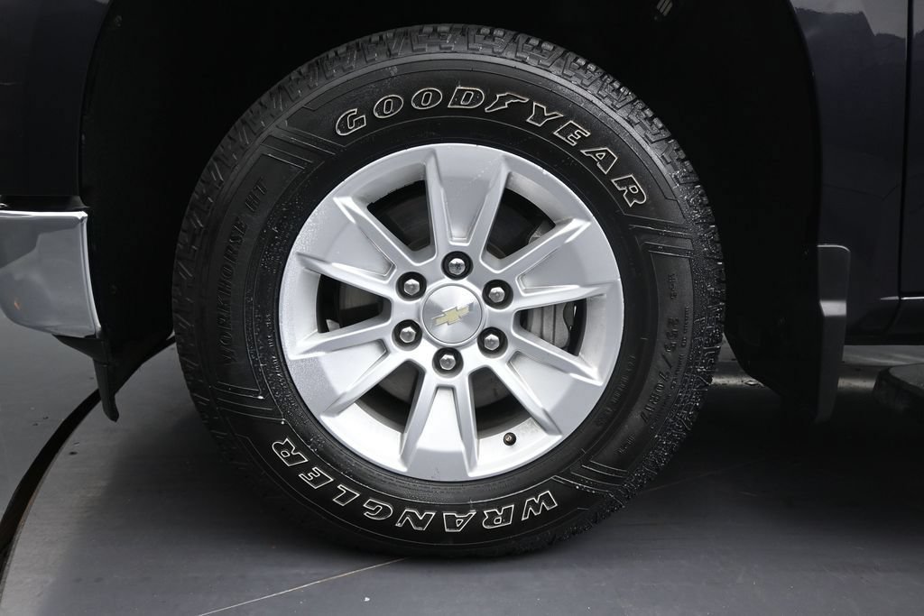 Used 2023 Chevrolet Silverado 1500 LT RWD image 10