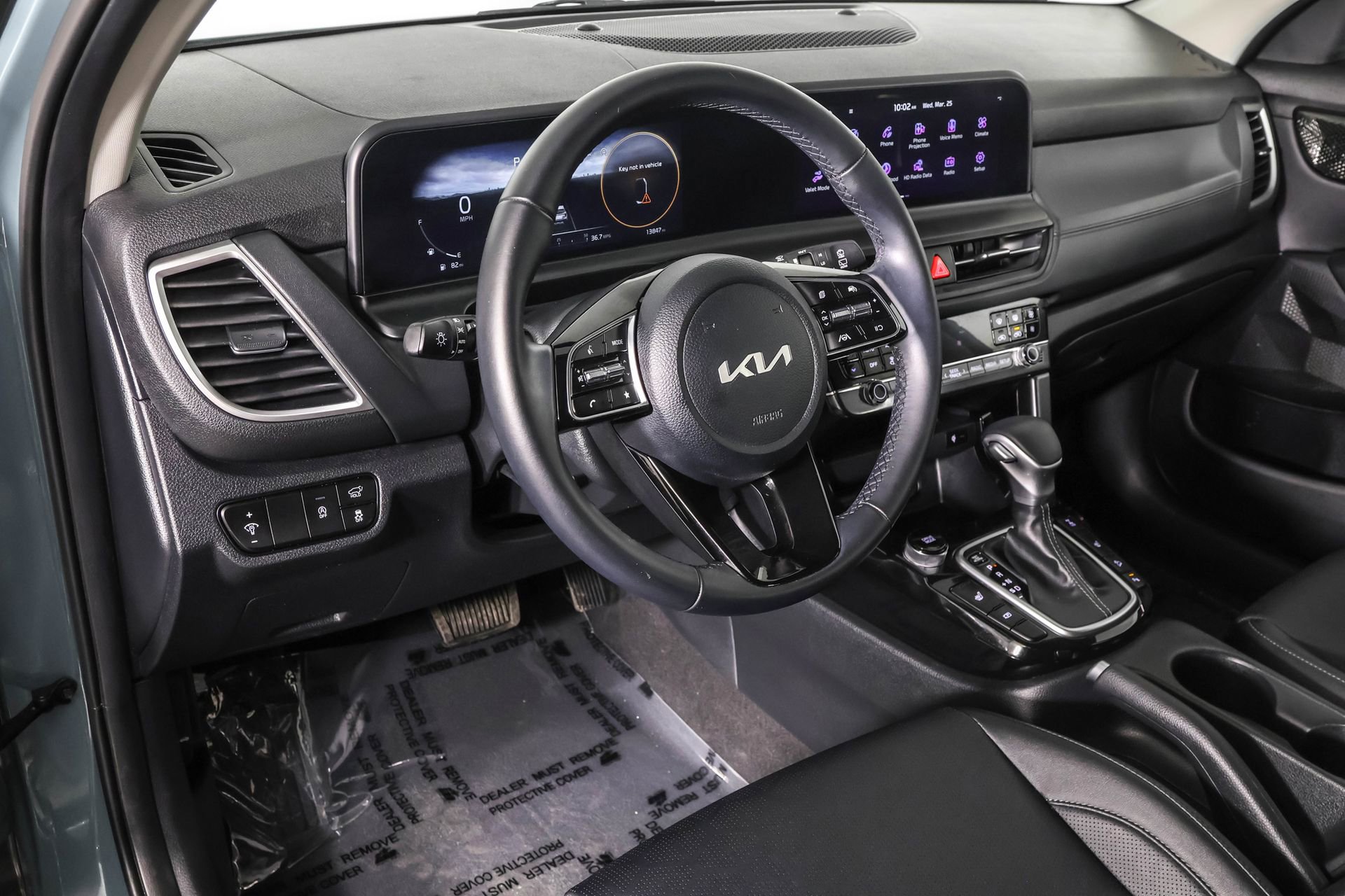 Used 2025 Kia Seltos EX image 5