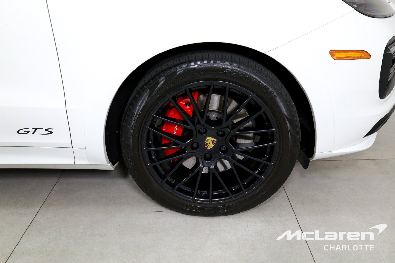 Used 2021 Porsche Cayenne GTS AWD/4WD image 34