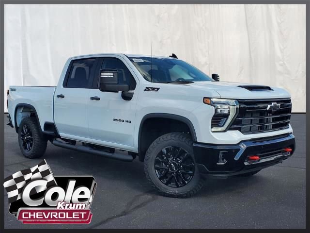 New 2026 Chevrolet Silverado 2500 LT w/ Trail Boss Package