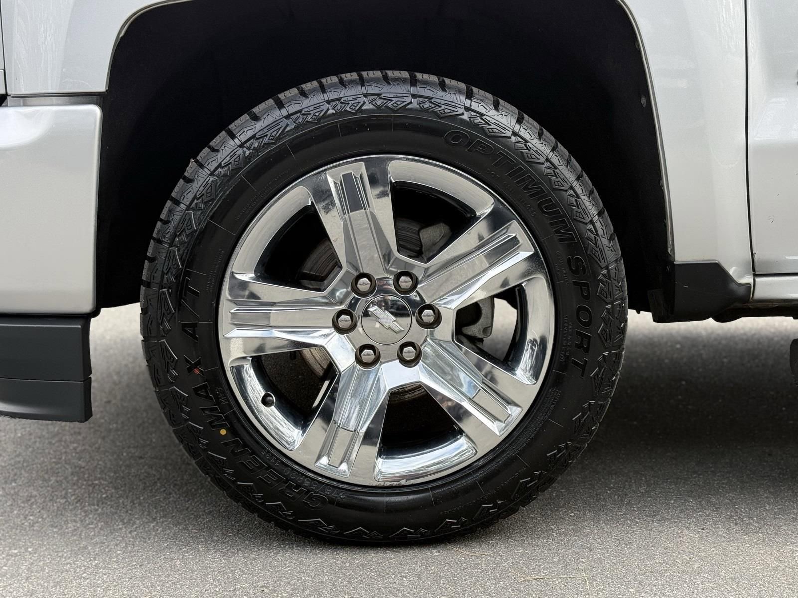 Used 2018 Chevrolet Silverado 1500 Custom w/ Custom Convenience Package RWD image 15