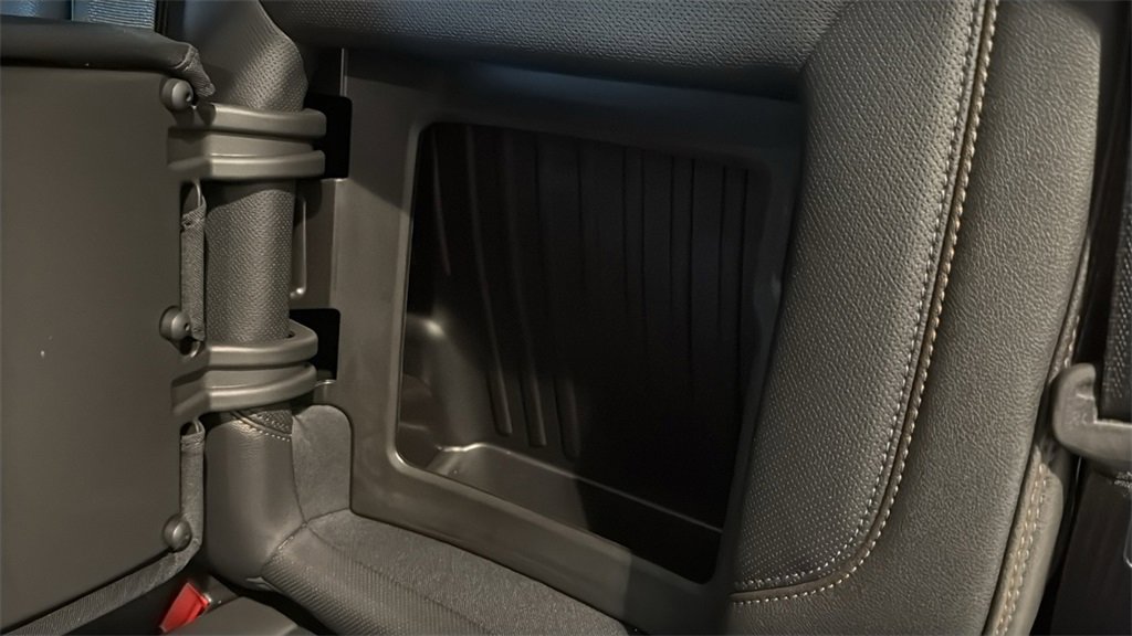 Used 2022 GMC Sierra 1500 AT4 w/ AT4 Premium Package image 19