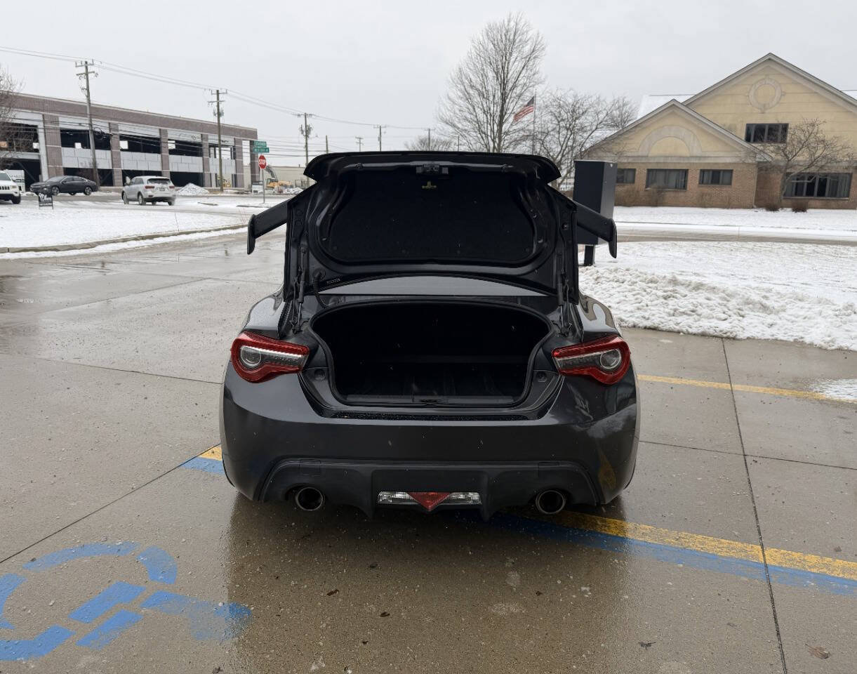 Used 2017 Subaru BRZ Limited w/ Performance Package image 8