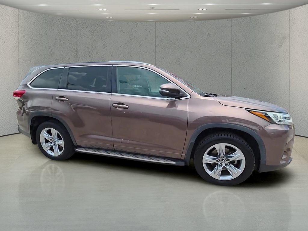 Used 2019 Toyota Highlander Limited FWD image 53