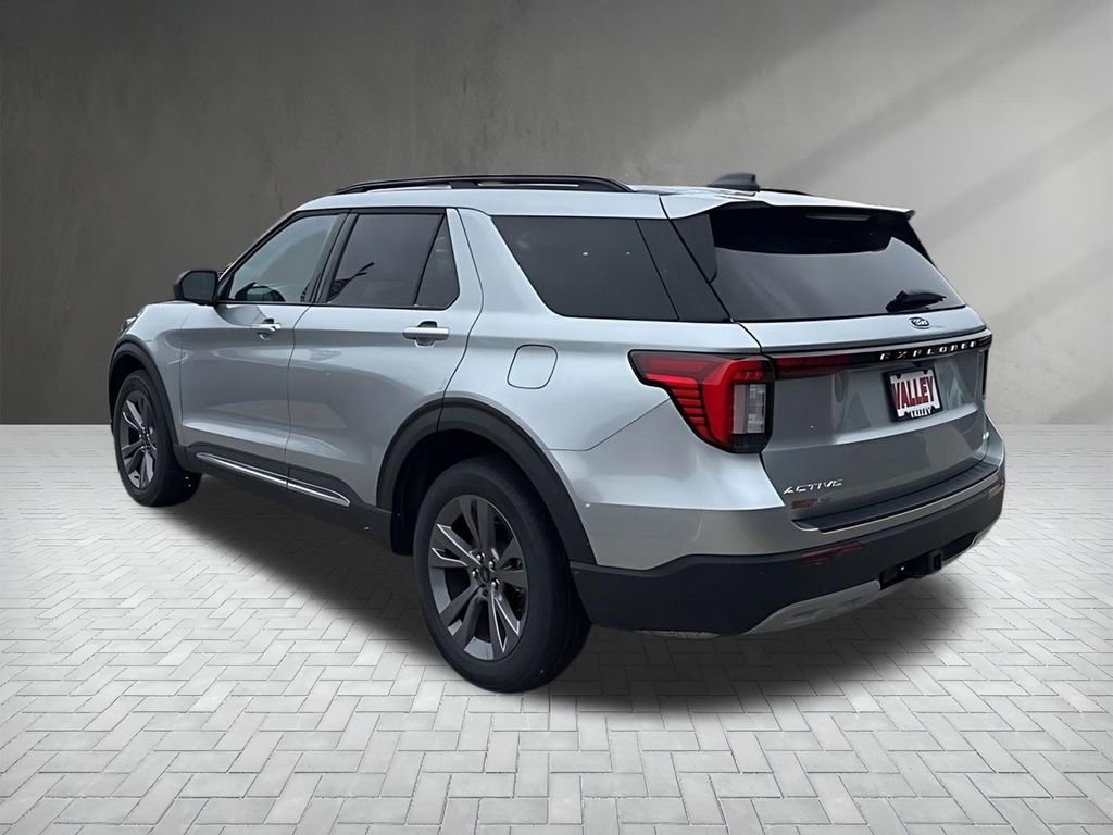 New 2025 Ford Explorer Active w/ Active Comfort Package image 5