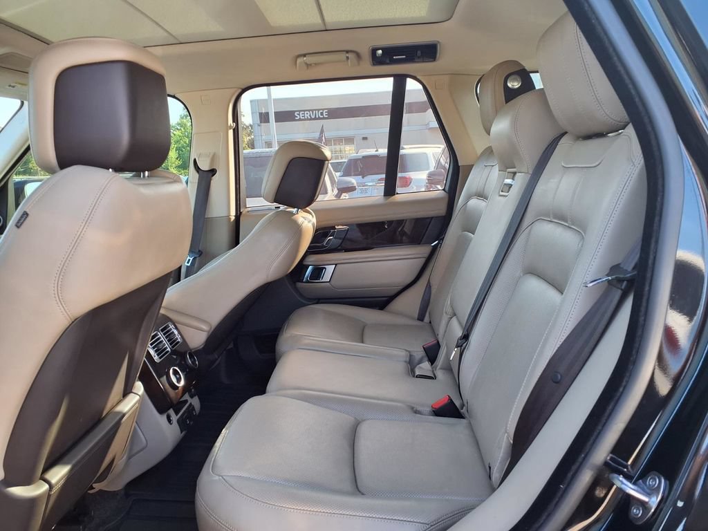 Used 2020 Land Rover Range Rover HSE AWD/4WD image 17