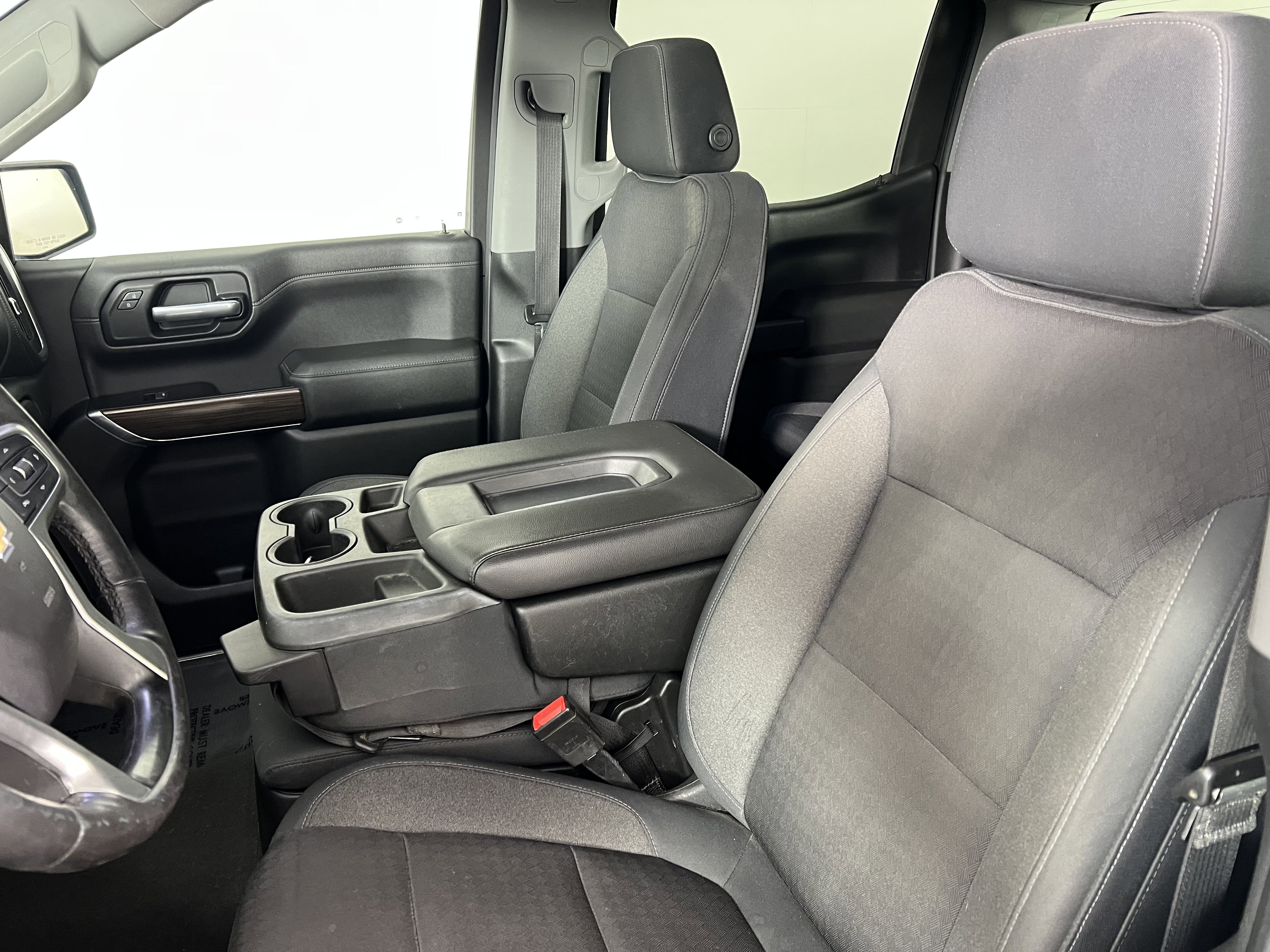 Used 2019 Chevrolet Silverado 1500 LT w/ All-Star Edition AWD/4WD image 16
