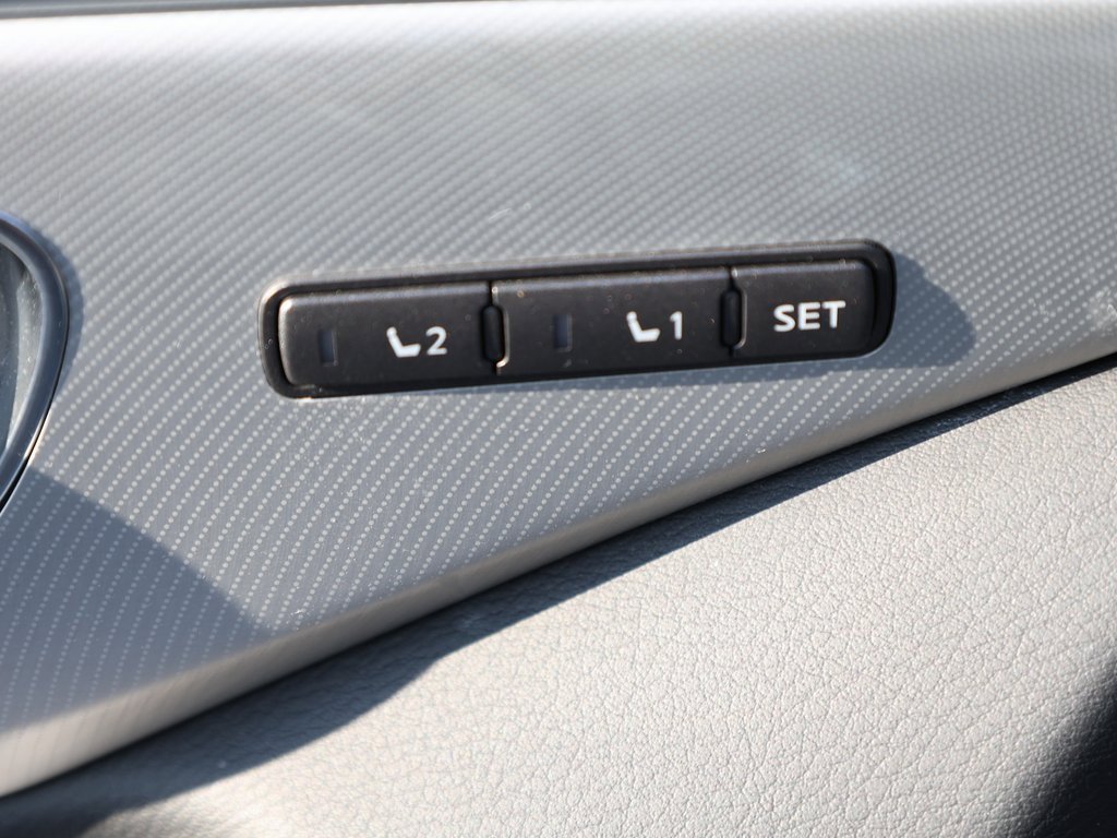 Used 2022 INFINITI Q50 Luxe w/ Cargo Package image 12