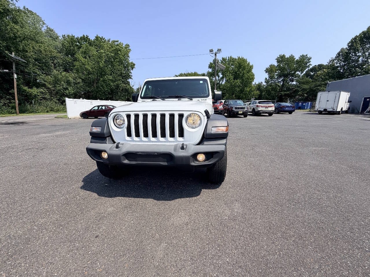 Used 2018 Jeep Wrangler Unlimited Sport AWD/4WD image 27