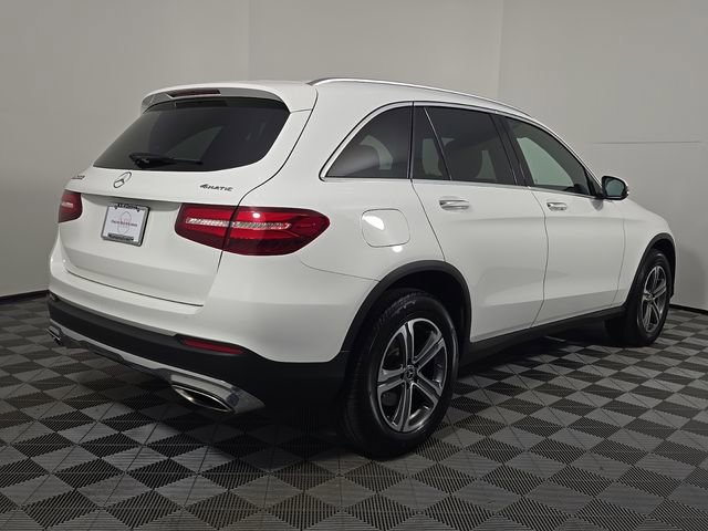 Used 2017 Mercedes-Benz GLC 300 4MATIC image 7