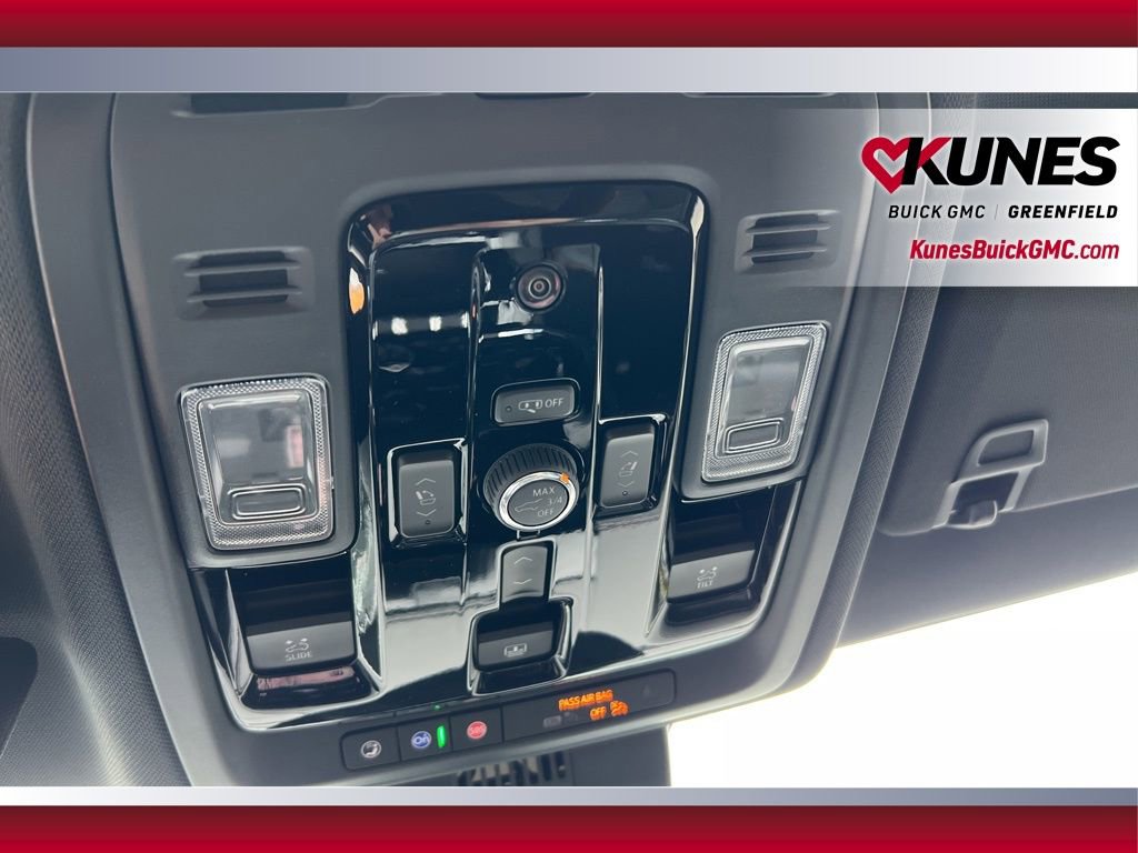 New 2026 GMC Yukon XL AT4 image 33