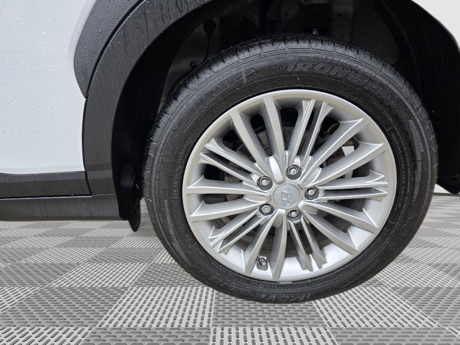 Used 2021 Hyundai Kona SEL w/ Cargo Package image 23