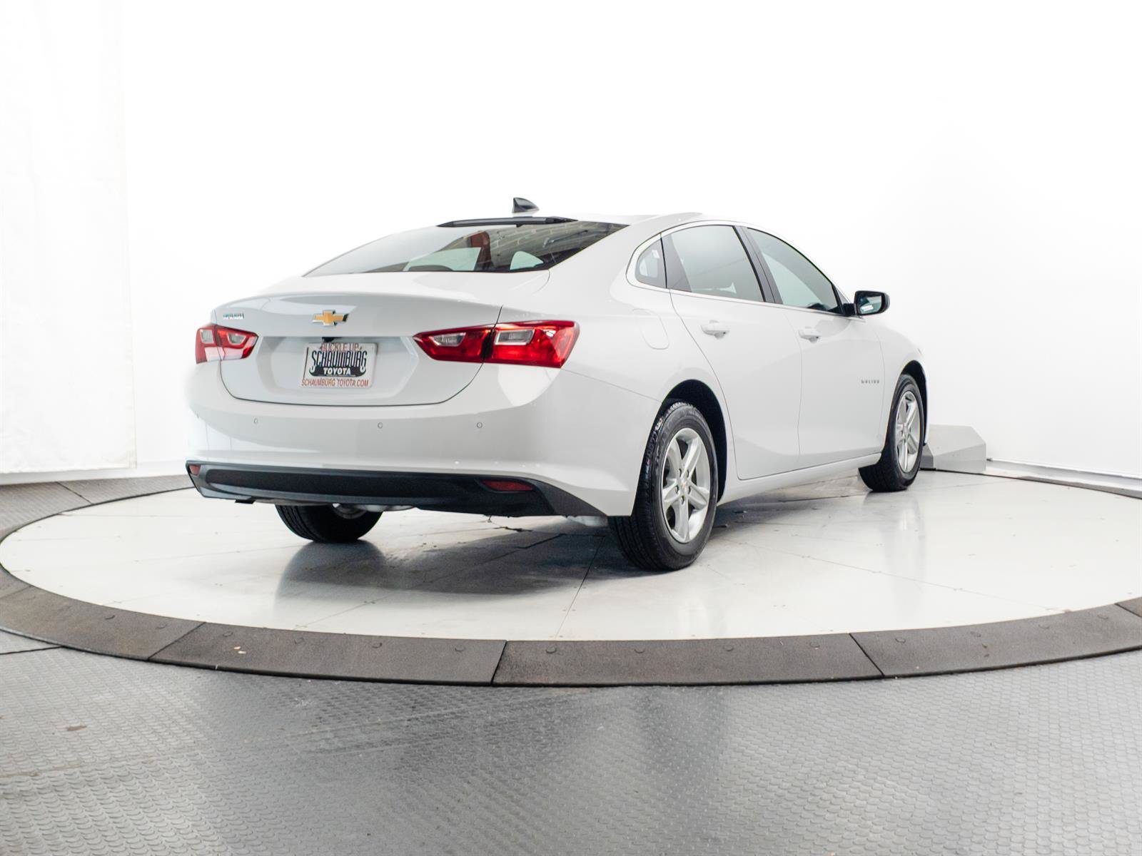 Used 2023 Chevrolet Malibu LS w/ Driver Confidence Package FWD image 10