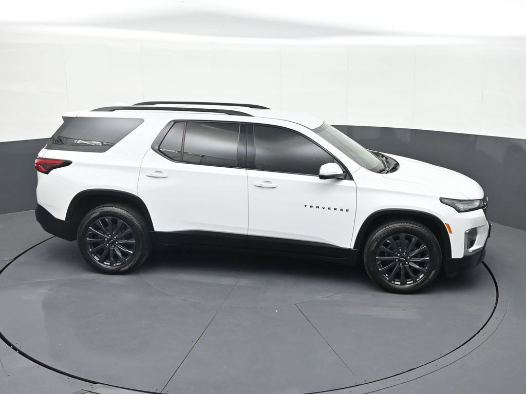Used 2022 Chevrolet Traverse RS FWD image 29
