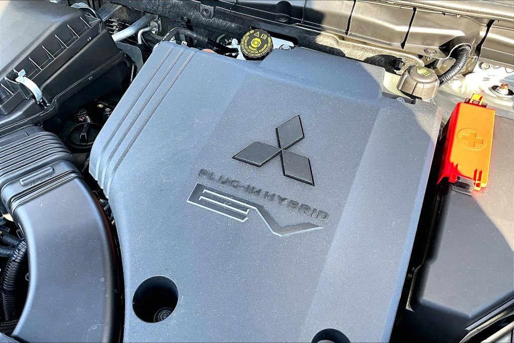 Used 2025 Mitsubishi Outlander SEL Black Edition image 35